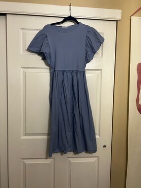 Zara Light Blue Ribbed Crew neck dress